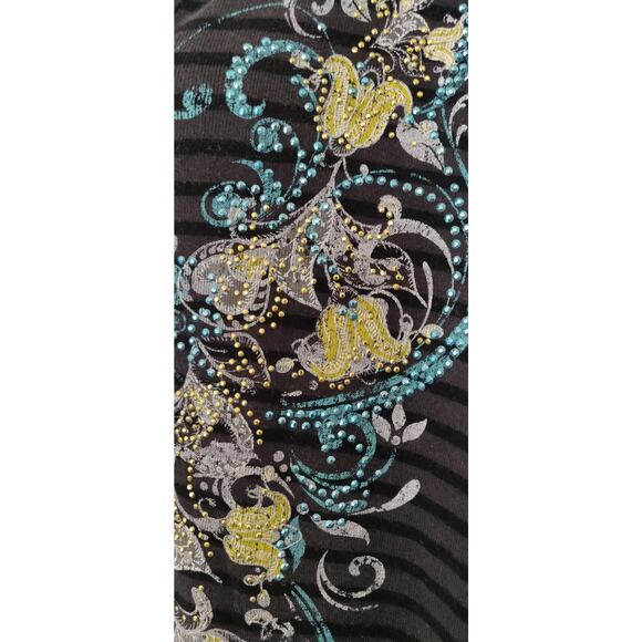 Unity World Wear Top SIZE 2X Studded Bling Embellishments Hippie Boho Tshirt - Picture 6 of 11